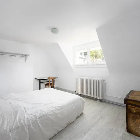 Hébergement de vacances Maison Familiale Rénovée - 15 Pers. *